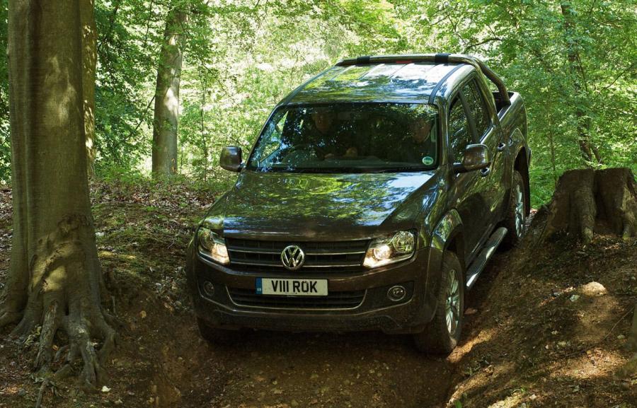  Volkswagen Amarok 2012 года  (фото 94 из 119)